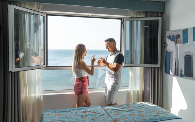 Supreme double sea view room Villa del Mar Hotel Benidorm